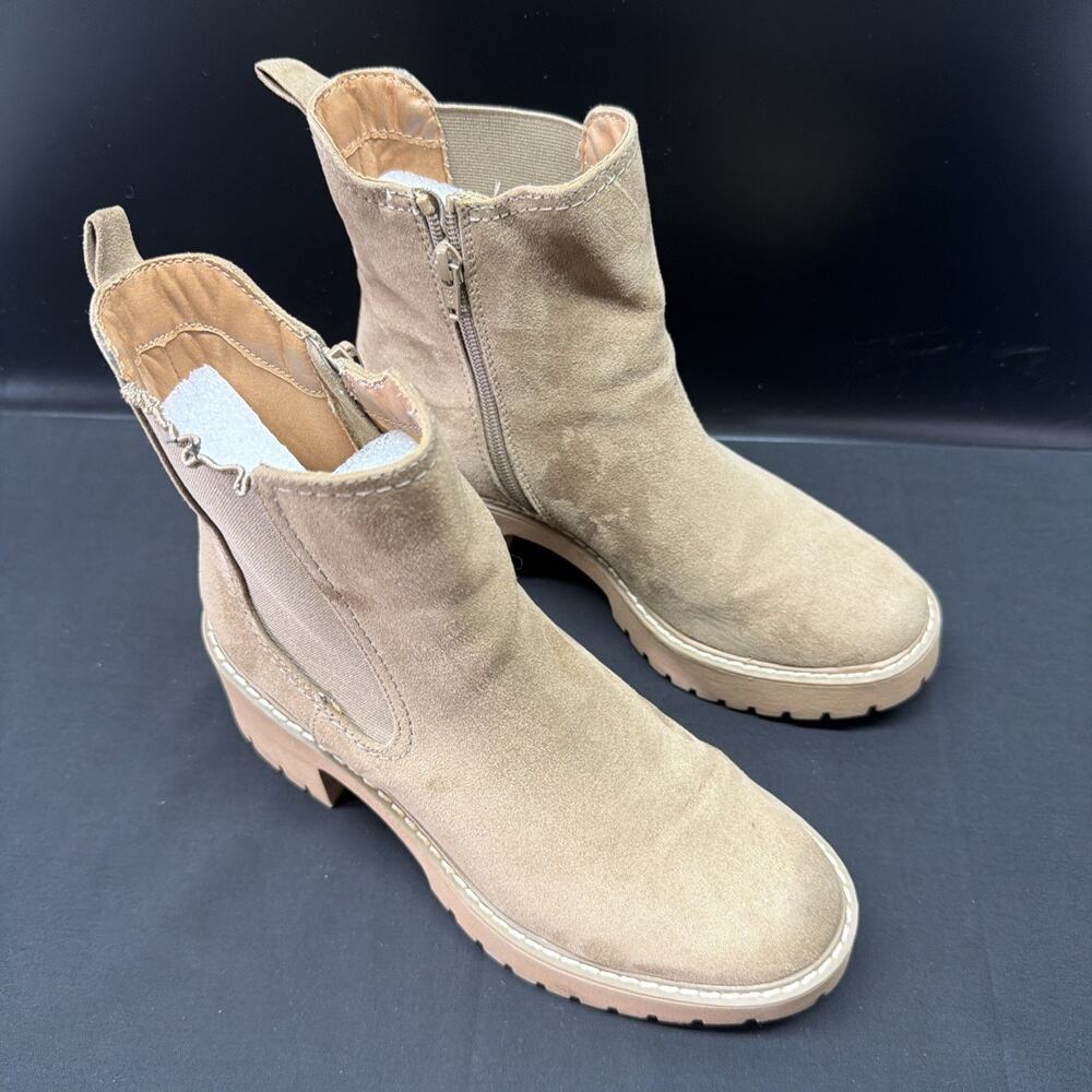 Women's Ankle Boots - Universal Thread Tan Suede Size 7
